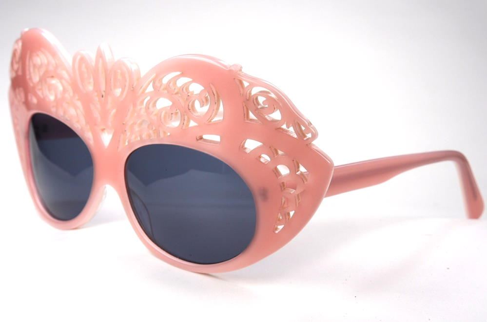 Maskenbrille, Schmetterlings Brille für Film und Theater direkt aus dem Brillenmuseum