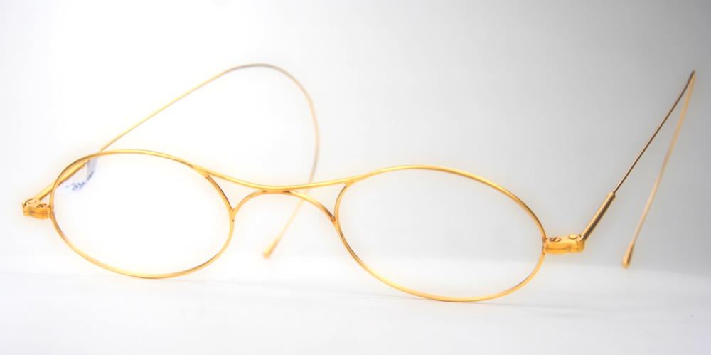 Ovale Brille mit Brezelsteg vergoldet, hergestellt um 1900. fabrikneu, Schiubertbrille