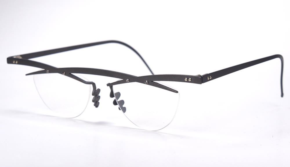 Theo tita III 8 (grau) eyewear  Brille 100% Titan