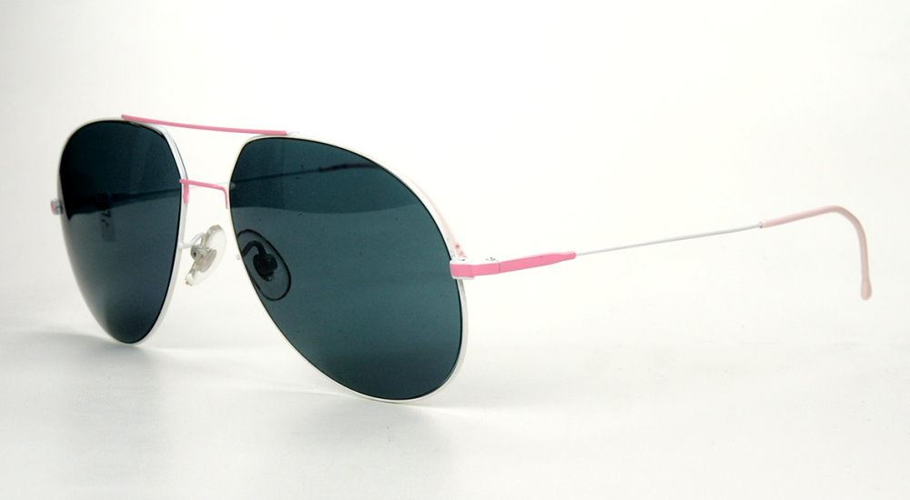 Sonnenbrille TrueVintage leichtes Gestell aus den 70er Jahren mit Sonnengläsern