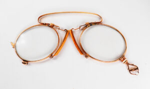 Goldbrille 585e massiv Gold, amerikanischer Kneifer aus Feingold