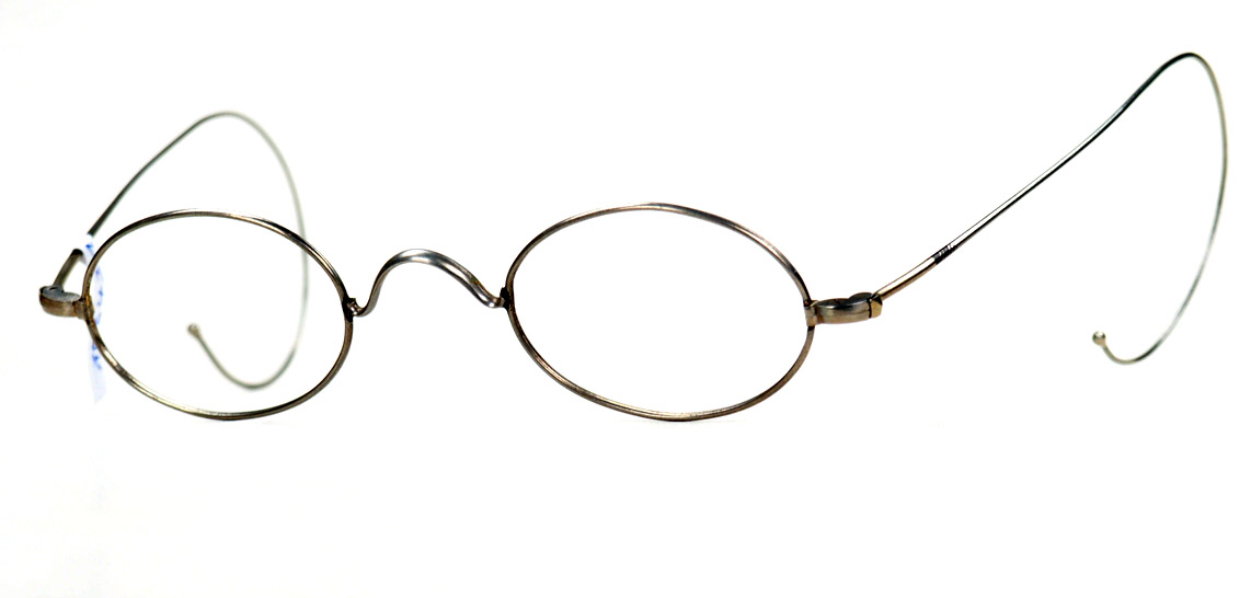 Ovale antike Brille hergestellt um 1900 mit Gespinstbügeln, noch fabrikneu