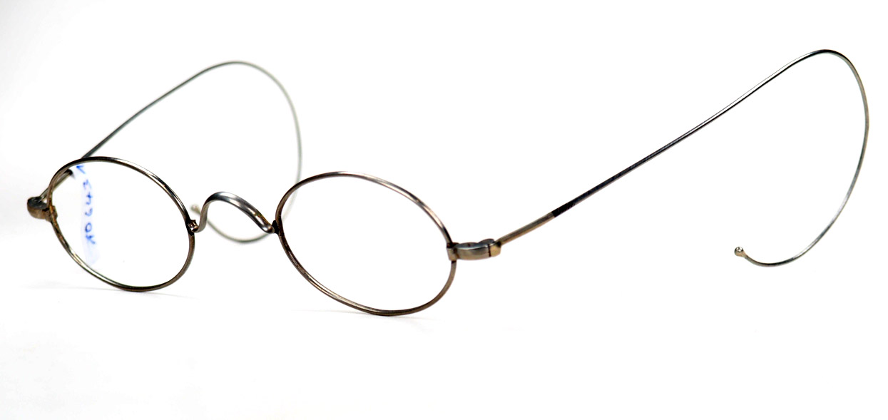 Ovale antike Brille hergestellt um 1900 mit Gespinstbügeln, noch fabrikneu – Bild 2